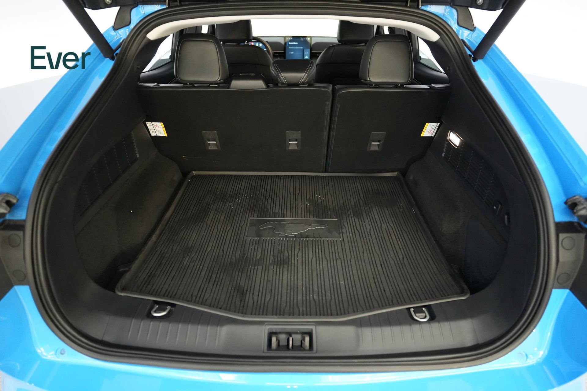 Used 2024 Ford Mustang Mach-E Premium image 8