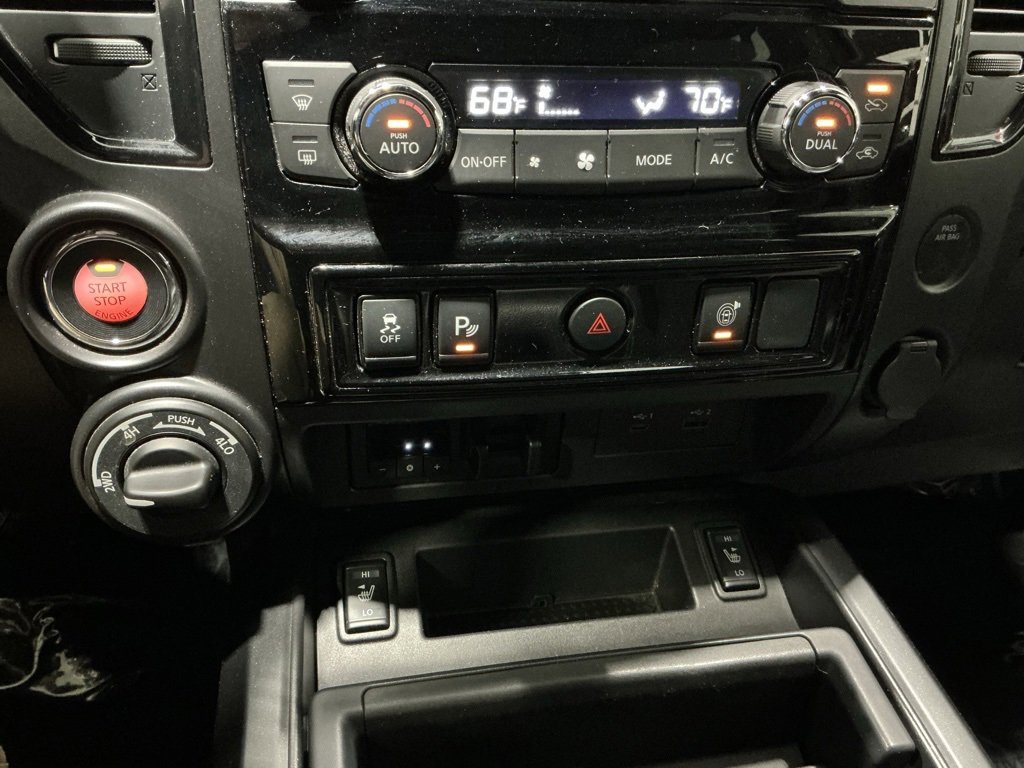 Used 2023 Nissan Titan SV w/ SV Convenience Package image 15