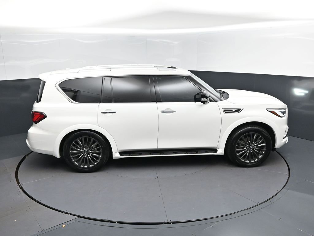 Certified 2023 INFINITI QX80 Premium Select w/ Cargo Package AWD/4WD image 32