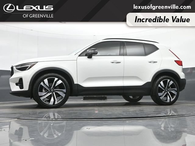 Used 2023 Volvo XC40 B5 Ultimate w/ Protection Package Premier AWD/4WD image 36