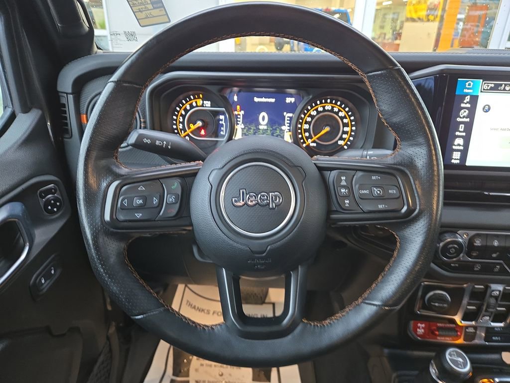 Used 2024 Jeep Gladiator Mojave w/ Convenience Group image 19