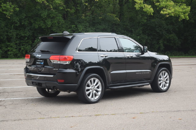 Used 2017 Jeep Grand Cherokee Limited w/ Trailer Tow Group IV AWD/4WD image 27