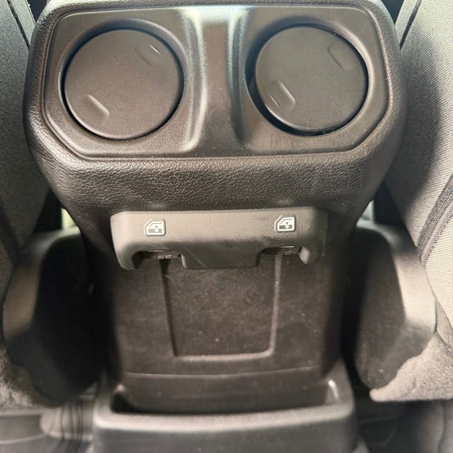 Used 2025 Jeep Wrangler Unlimited Sport S 4xe AWD/4WD image 16