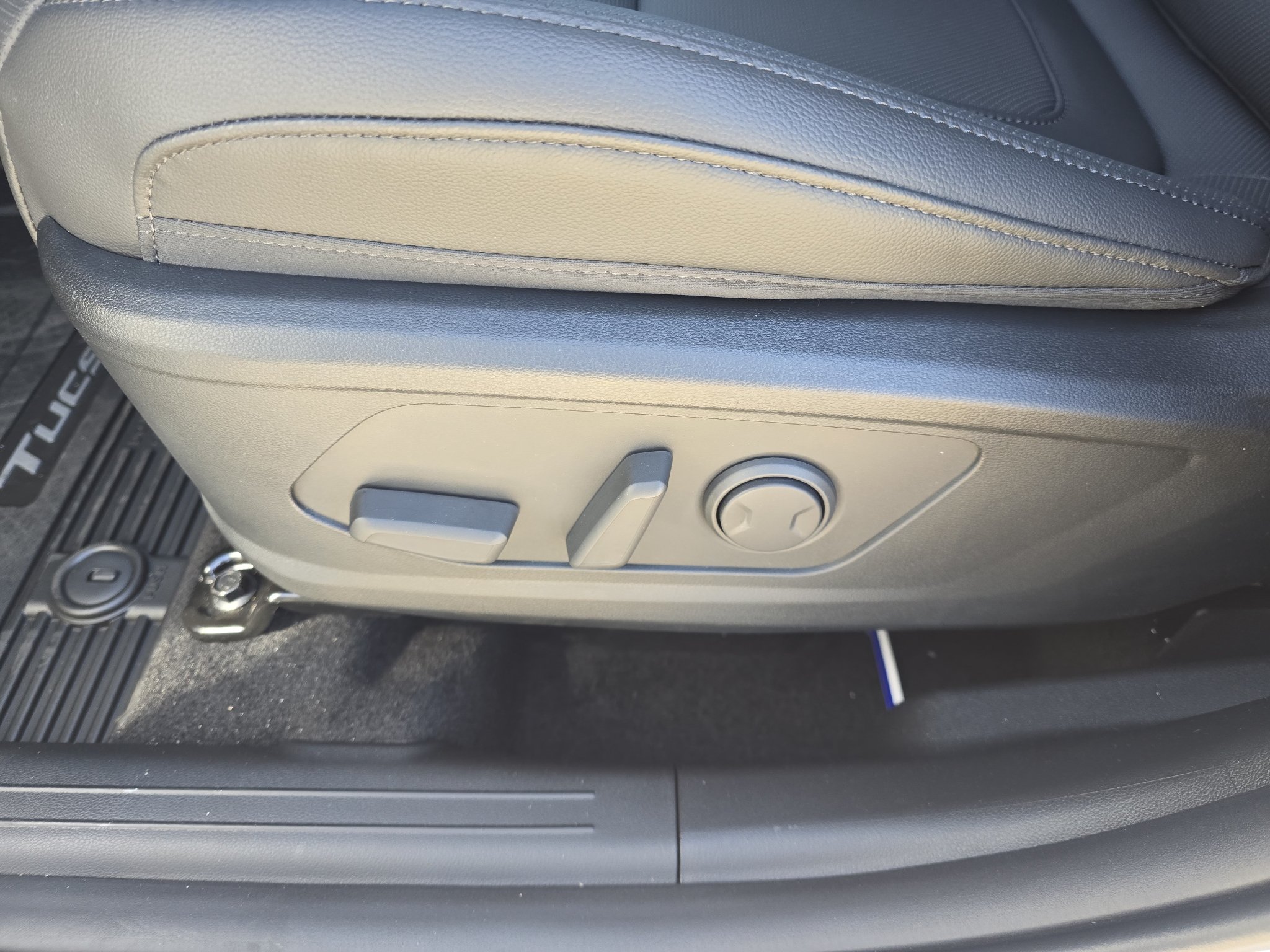 New 2026 Hyundai Tucson SEL AWD/4WD image 17