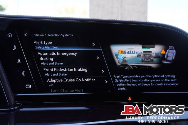 Used 2022 Cadillac Escalade Sport Platinum w/ Heavy-Duty Trailer Package image 30