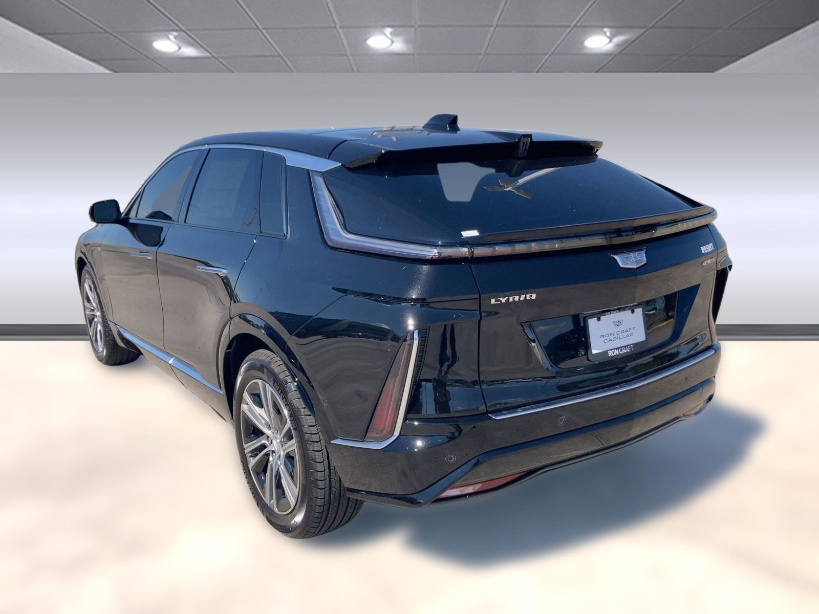 New 2026 Cadillac Lyriq Luxury image 3