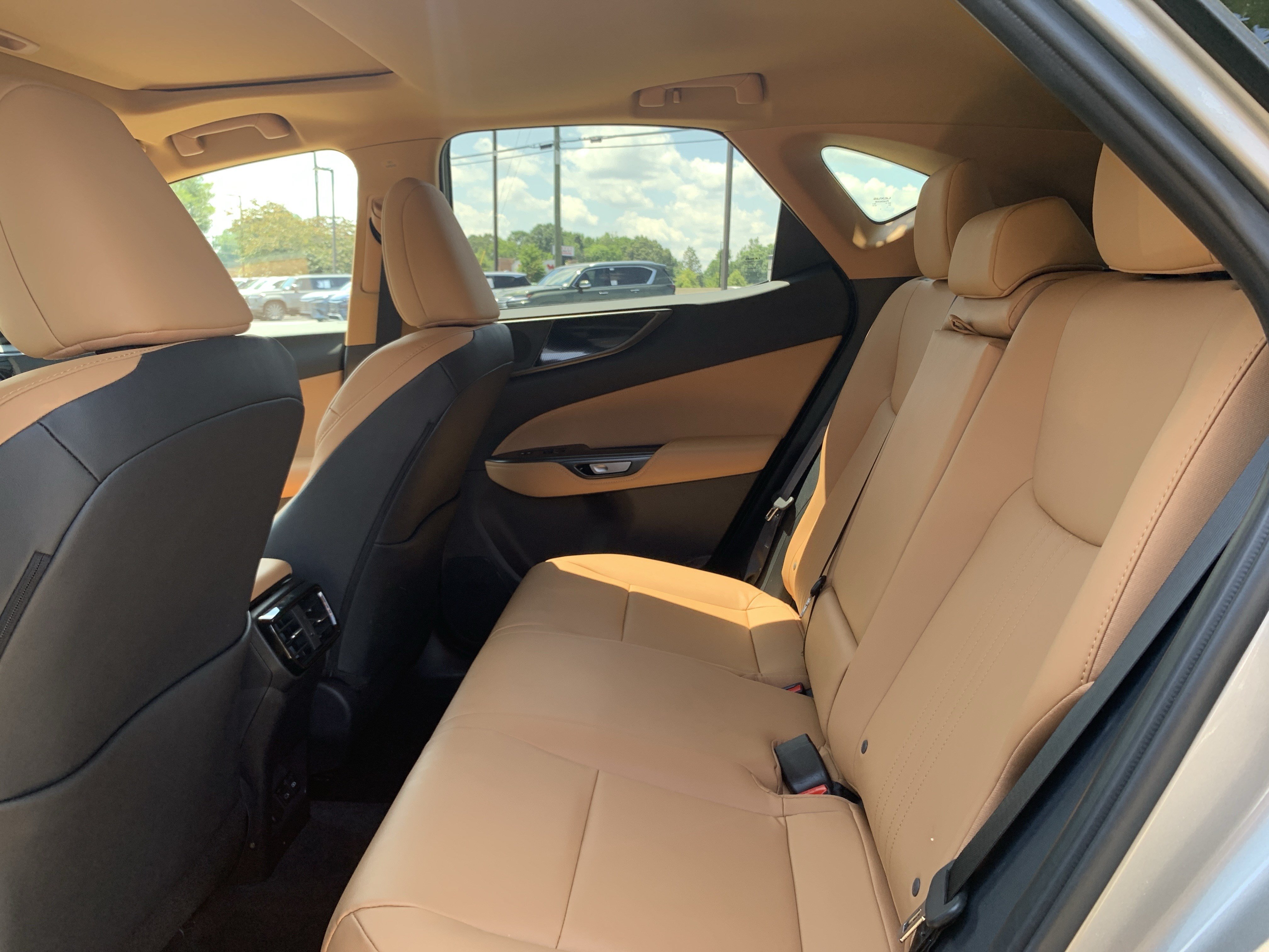 Certified 2026 Lexus NX 350 AWD image 32