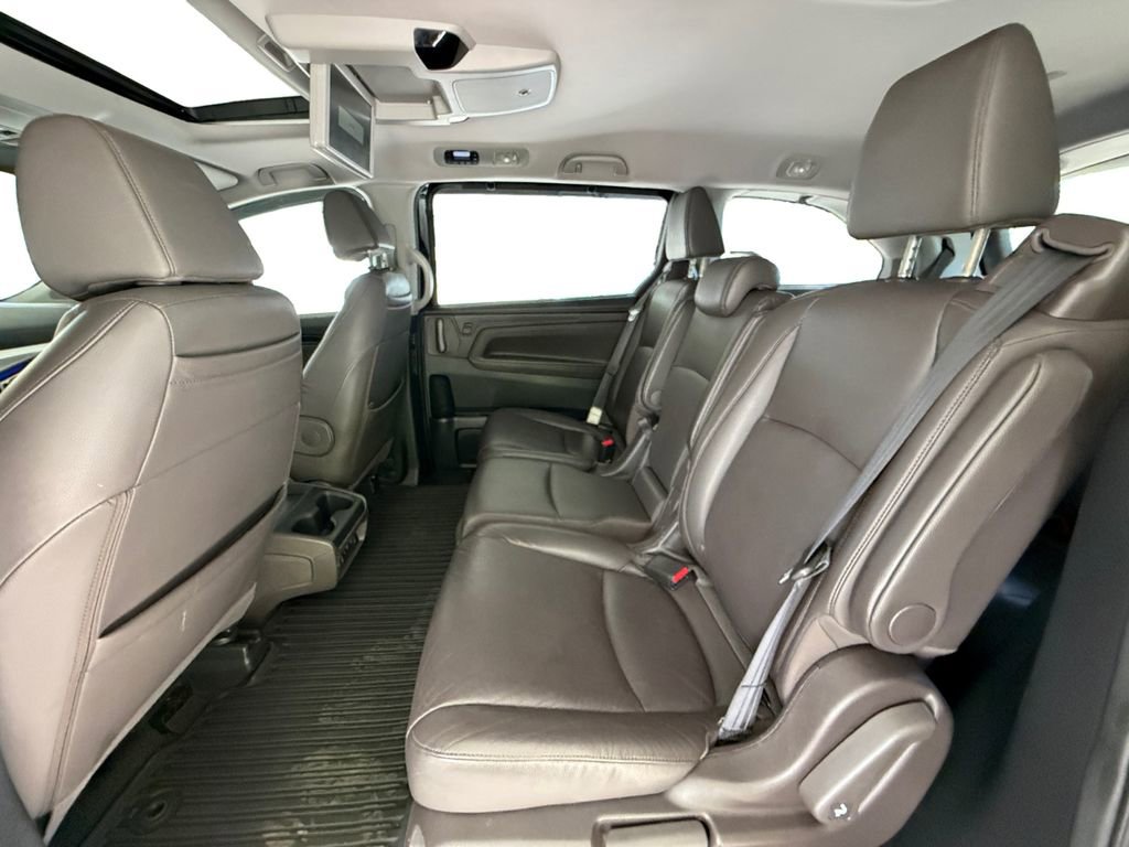 Used 2018 Honda Odyssey Elite image 14