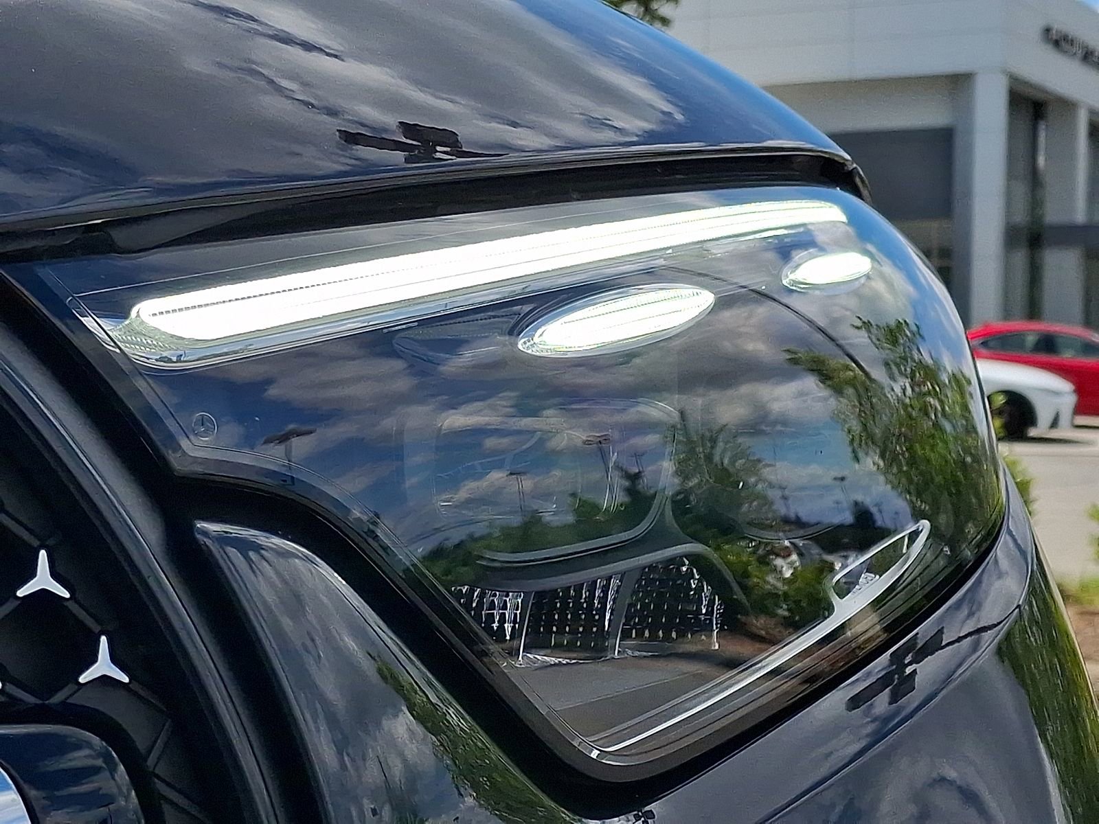 Certified 2026 Mercedes-Benz GLC 300 4MATIC image 8