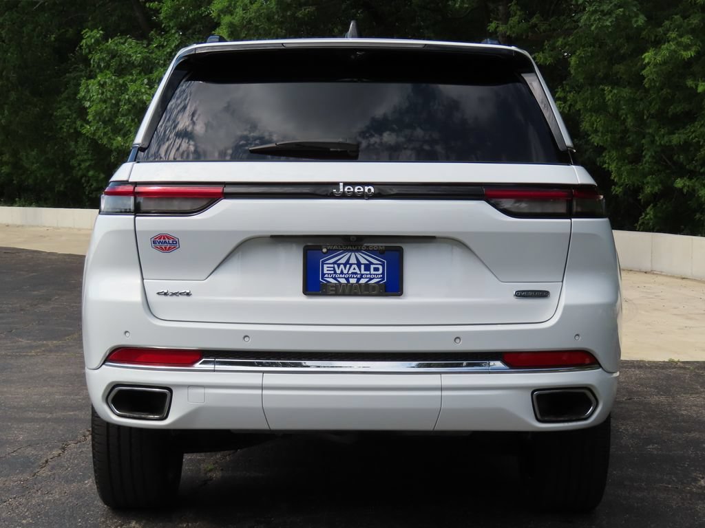 Used 2023 Jeep Grand Cherokee Overland w/ Adv Protech Group III AWD/4WD image 18