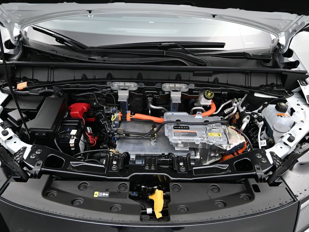 New 2026 Nissan Leaf image 5