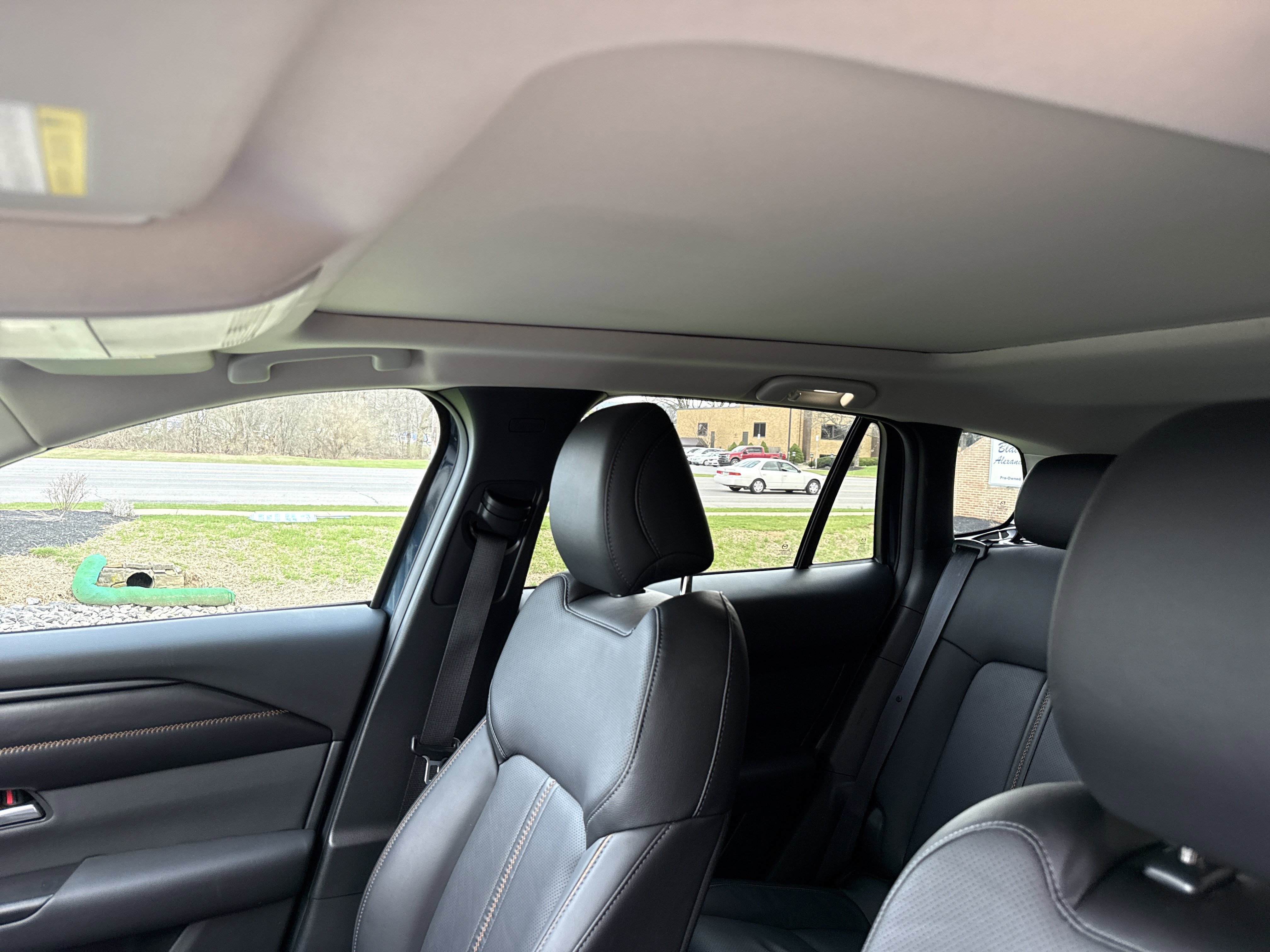 Used 2025 MAZDA CX-50 2.5 Hybrid w/ Premium Plus Pkg image 29