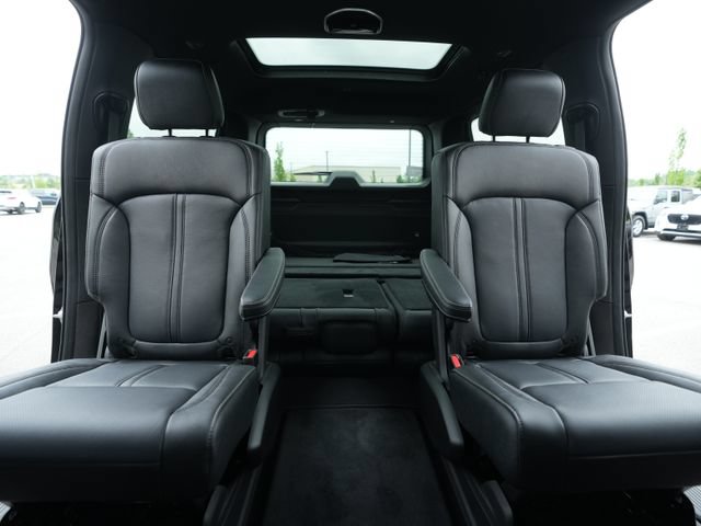 New 2026 Jeep Grand Wagoneer Limited AWD/4WD image 40