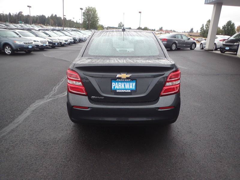 Used 2018 Chevrolet Sonic LS FWD image 4