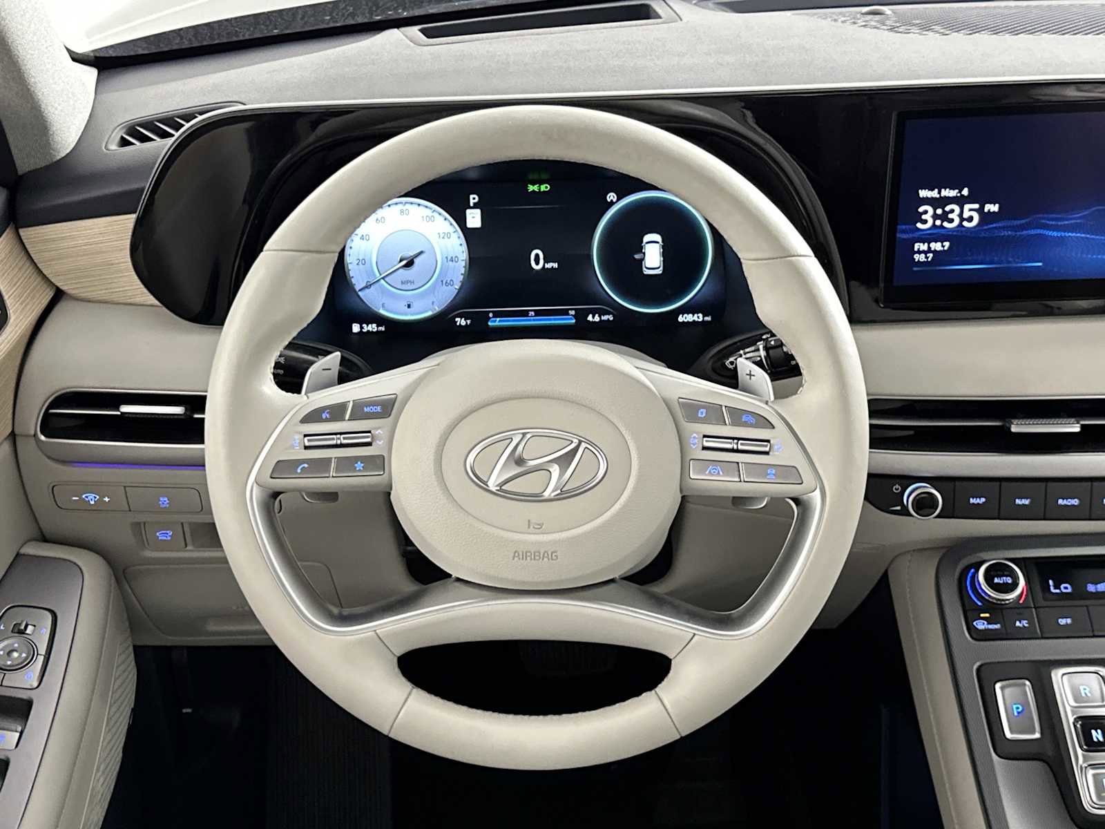 Used 2024 Hyundai Palisade Limited image 14