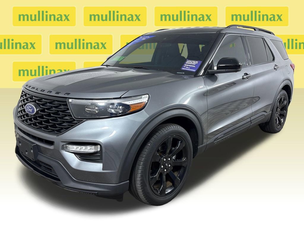 Certified 2023 Ford Explorer ST-Line w/ Class IV Trailer Tow Package RWD image 16