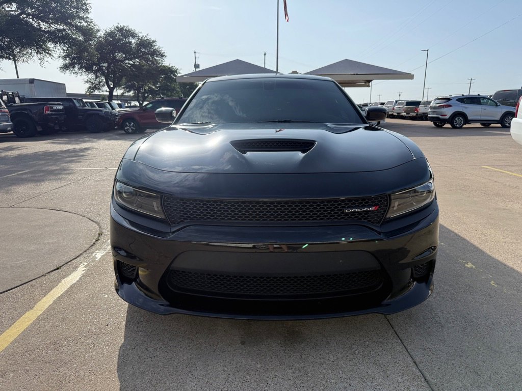Used 2023 Dodge Charger R/T RWD image 2