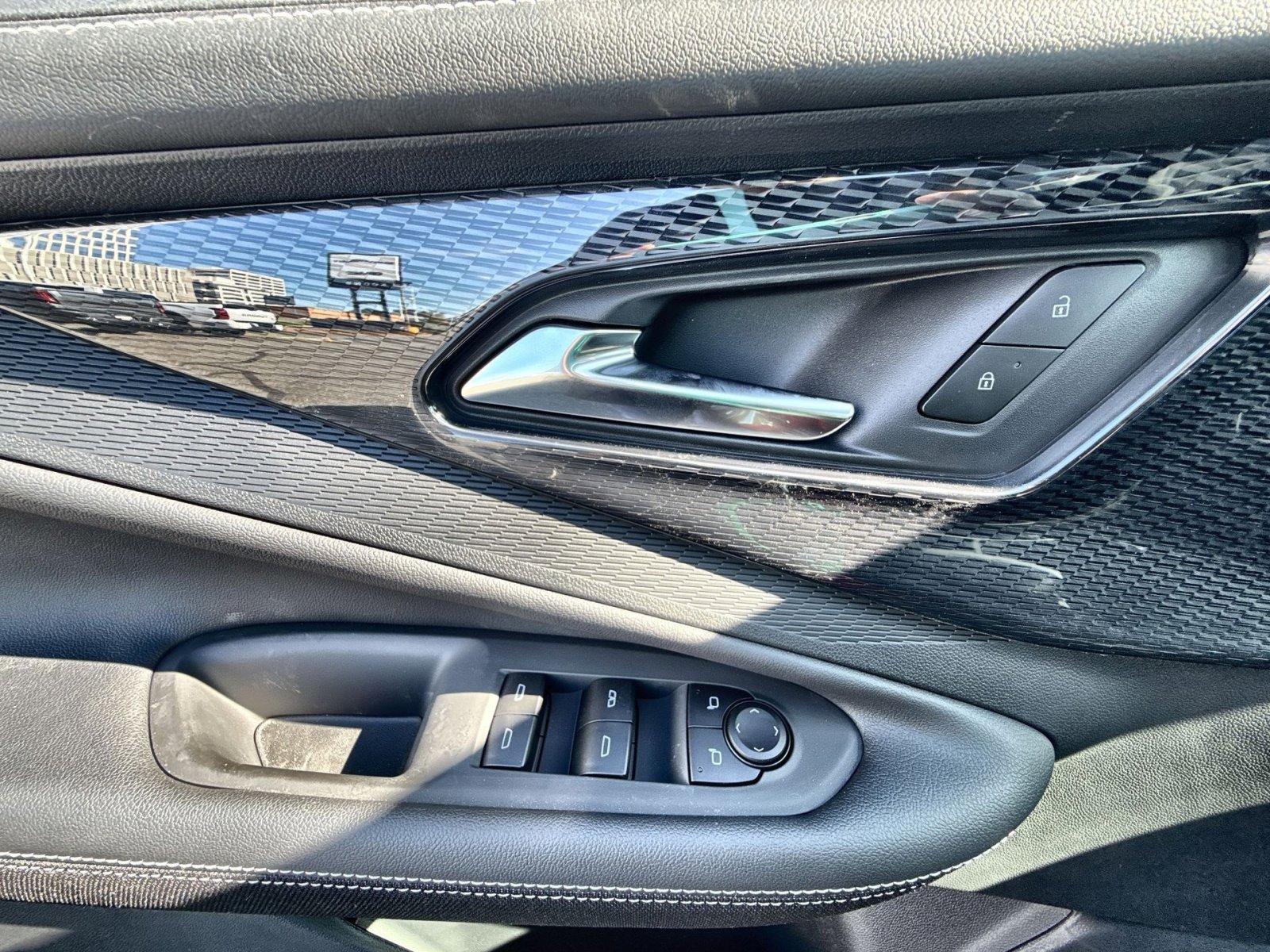 New 2025 Chevrolet Blazer EV LT image 15