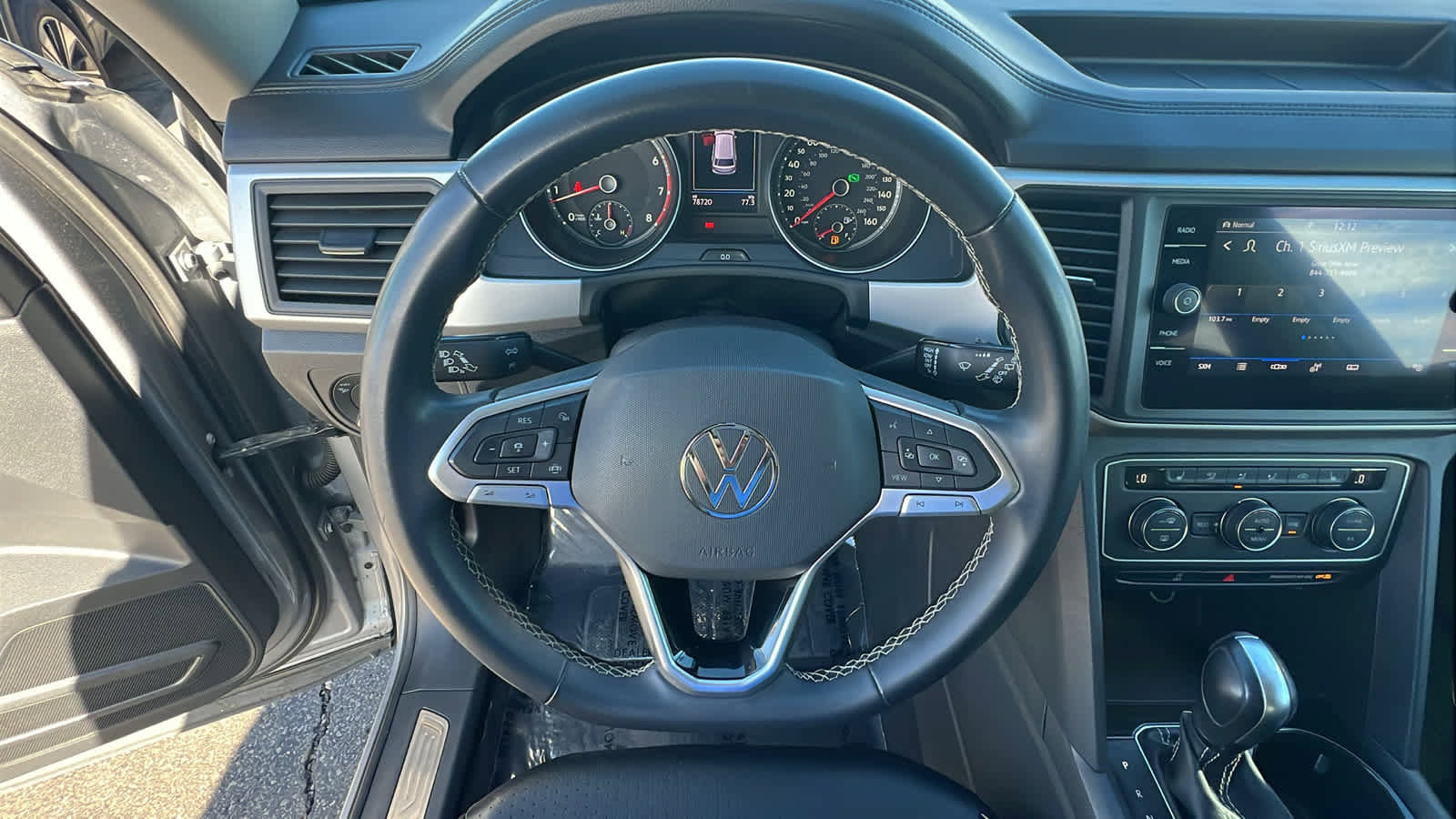 Used 2021 Volkswagen Atlas SE image 18