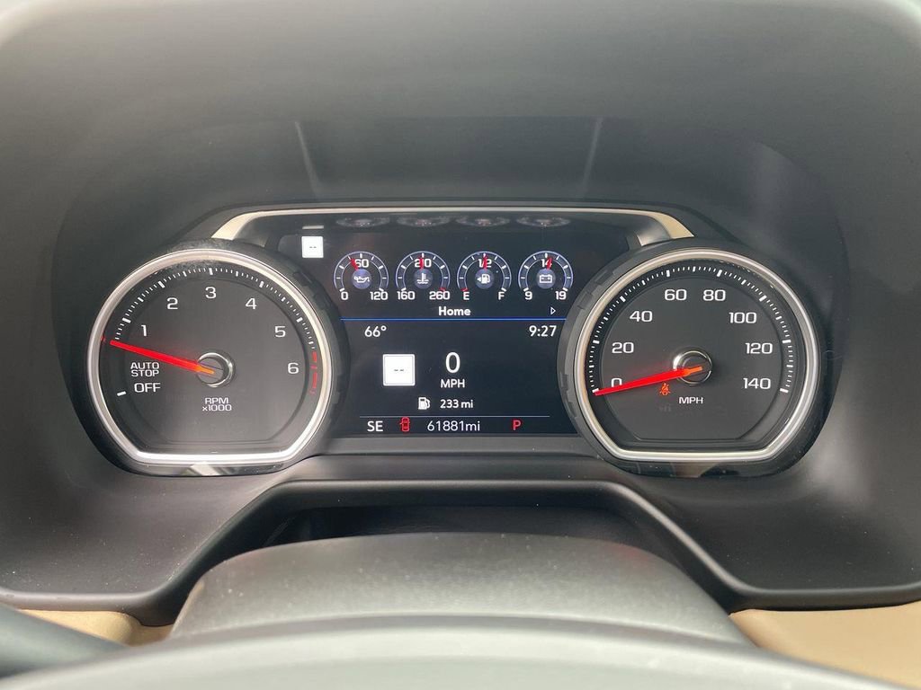 Used 2021 Chevrolet Tahoe Premier w/ Premium Package image 12