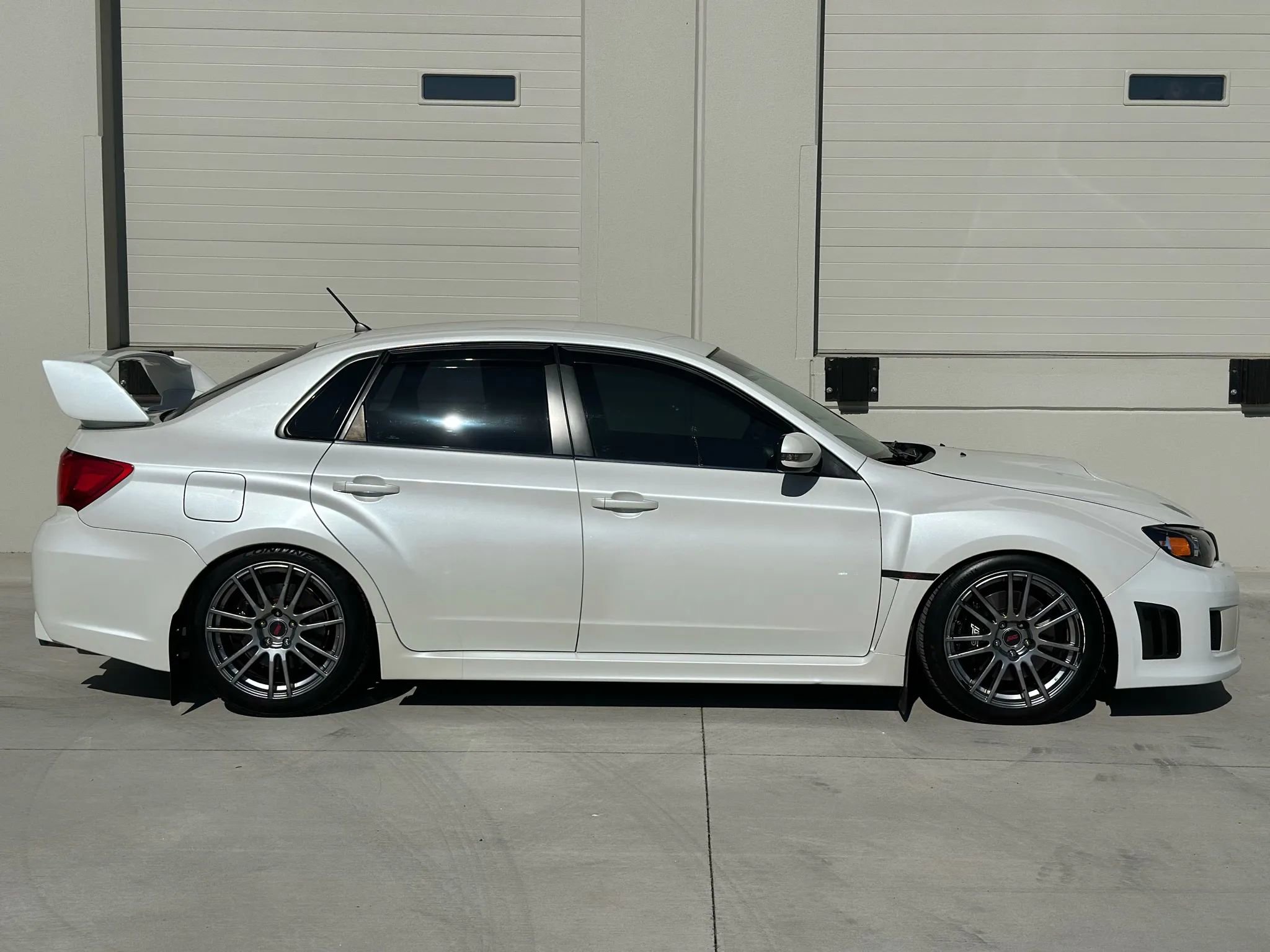 Used 2011 Subaru Impreza WRX STI image 6