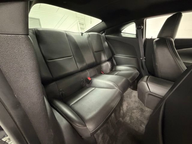 Used 2011 Chevrolet Camaro LT RWD image 24