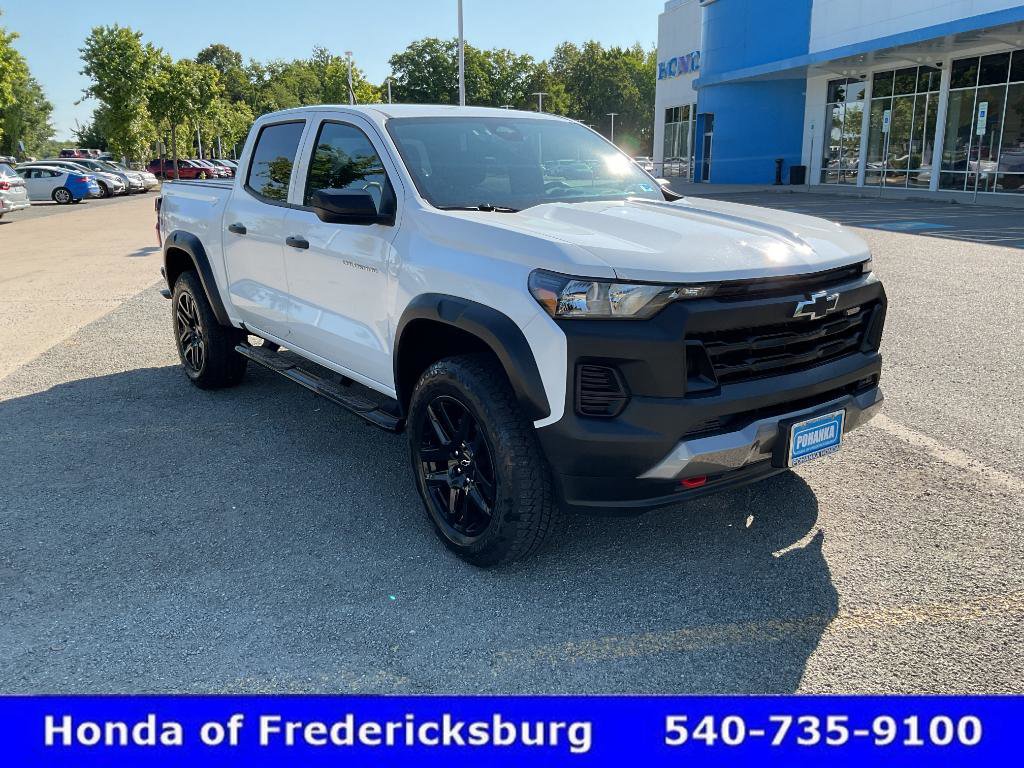 Used 2023 Chevrolet Colorado Trail Boss AWD/4WD image 8