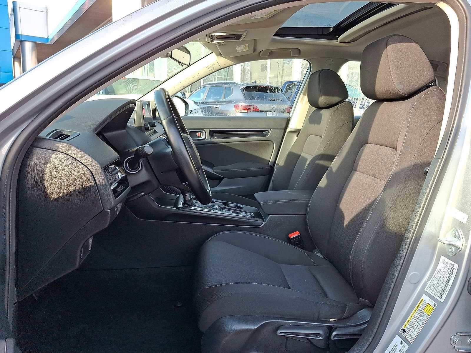 Used 2022 Honda Civic EX image 25