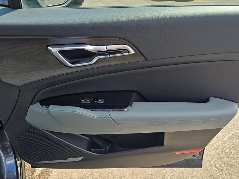 Certified 2023 Kia Sportage X-Line w/ X-Line Premium Package image 32