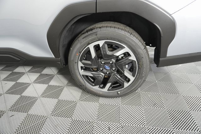 New 2025 Subaru Forester Premium image 8