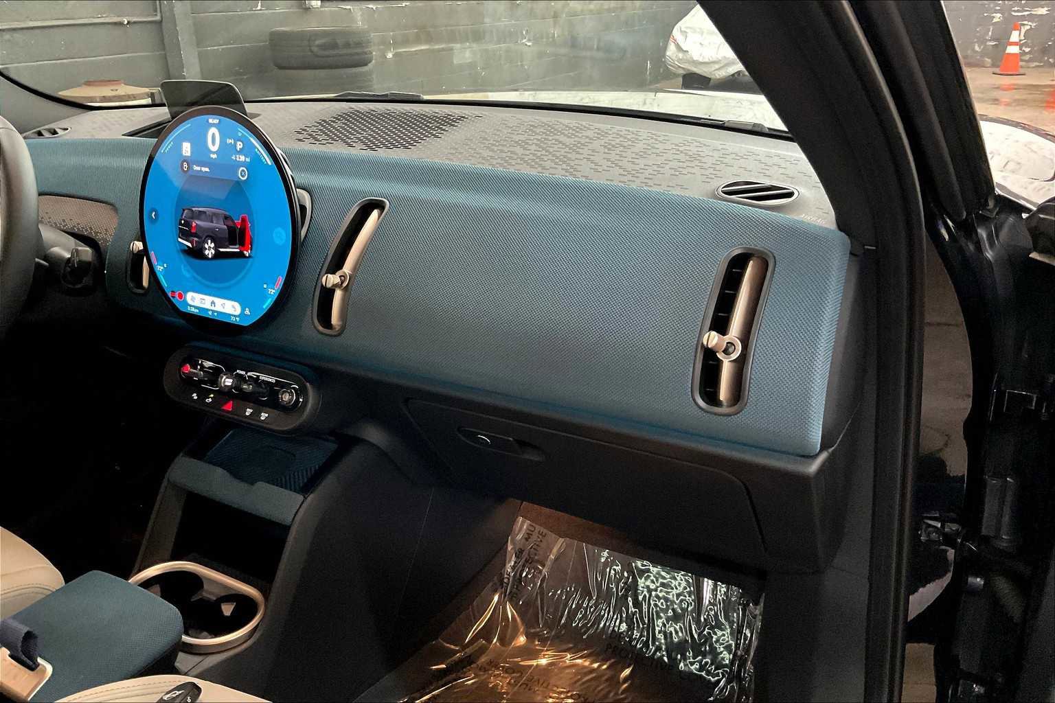 Used 2025 MINI Cooper Countryman SE image 19