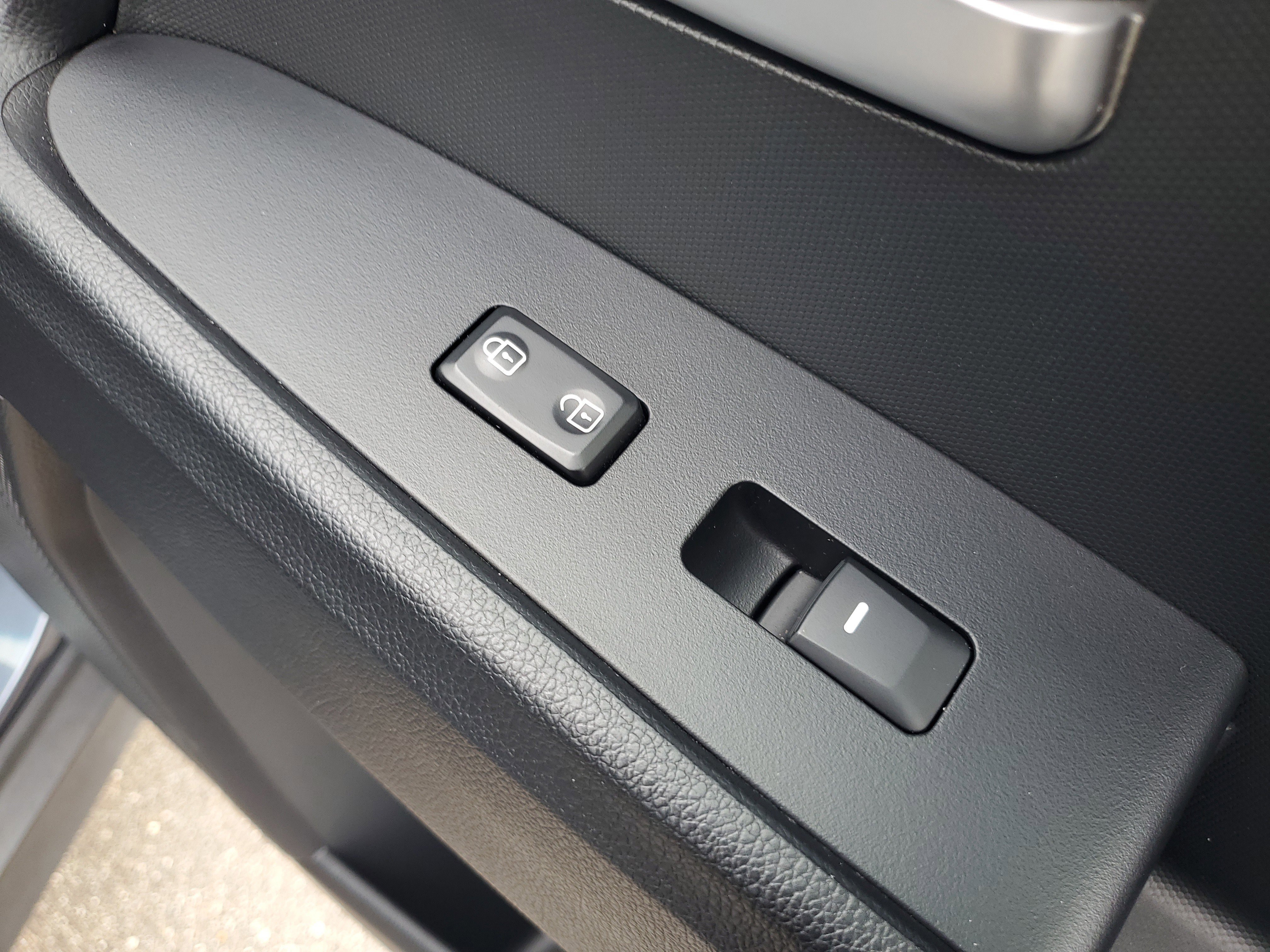 Used 2012 Kia Sportage SX w/ SX Premium Pkg image 11