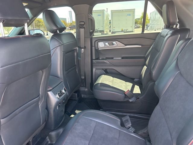 Used 2025 Ford Explorer ST w/ Sun And Sound Package AWD/4WD image 29