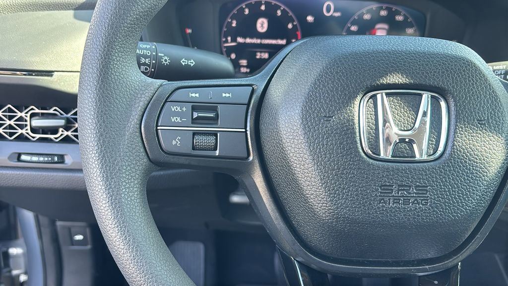 Used 2025 Honda Accord SE image 17