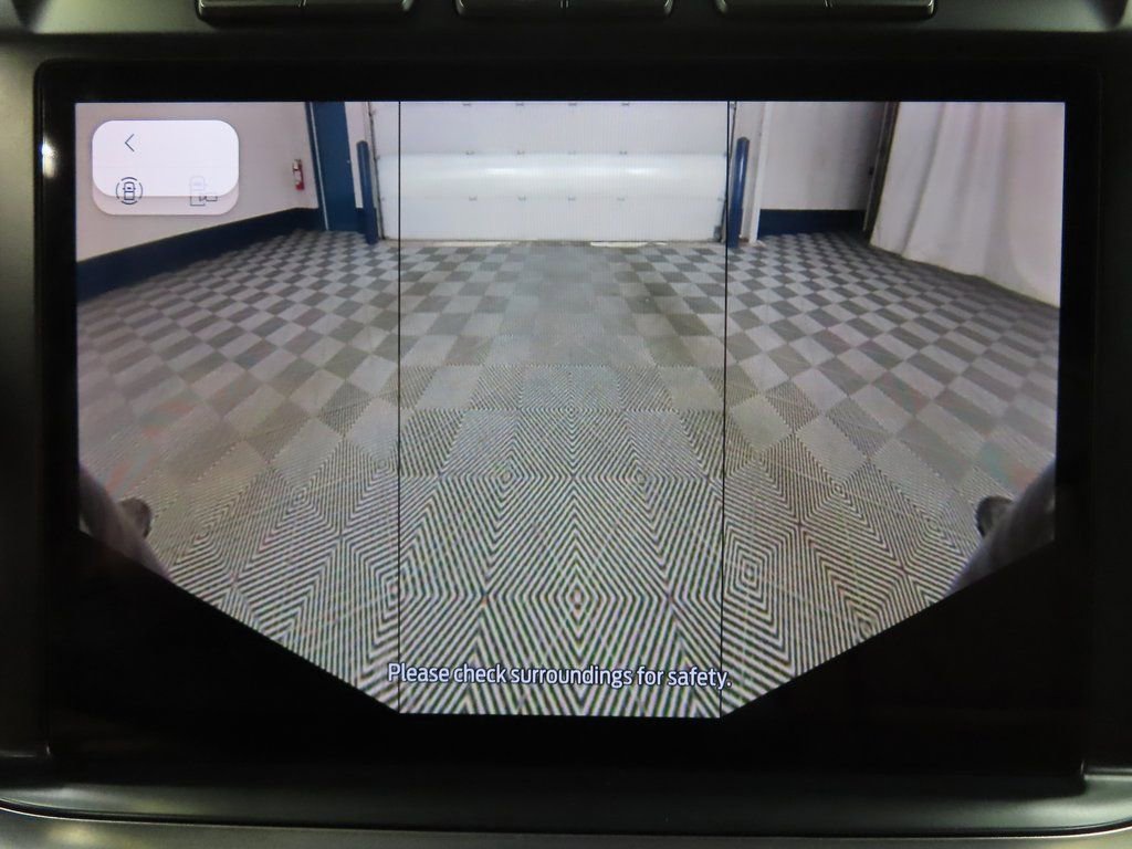 Used 2024 Ford F350 King Ranch image 25