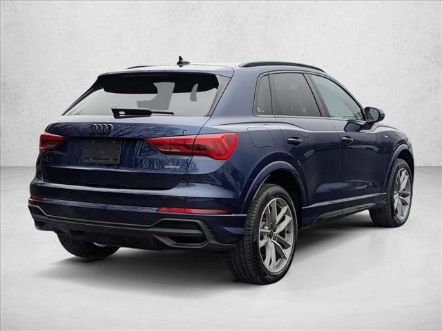 Certified 2025 Audi Q3 2.0T Premium w/ Convenience Package image 5