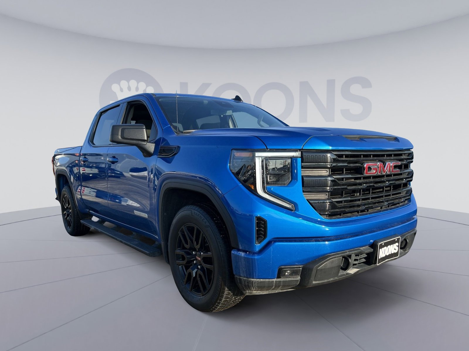 Used 2024 GMC Sierra 1500 Elevation image 10