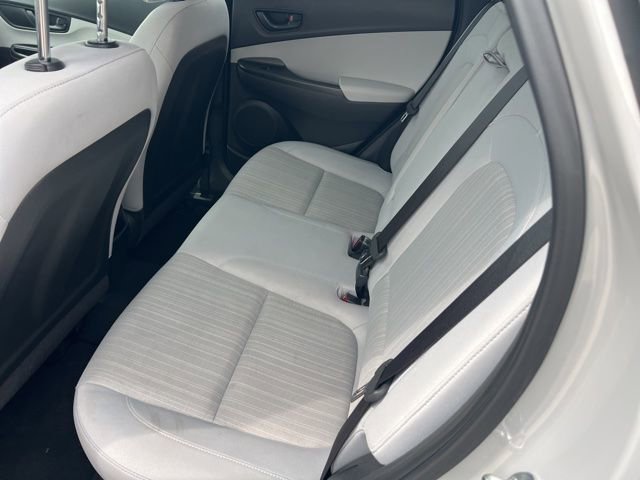 Used 2023 Hyundai Kona SEL w/ Cargo Package image 8