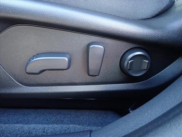 Certified 2025 Subaru Crosstrek 2.0i Premium image 12