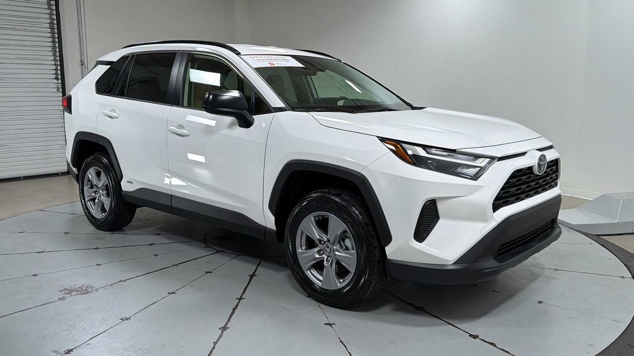 Certified 2025 Toyota RAV4 LE image 3
