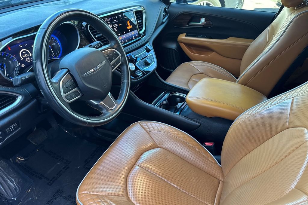 Used 2021 Chrysler Pacifica Pinnacle image 9