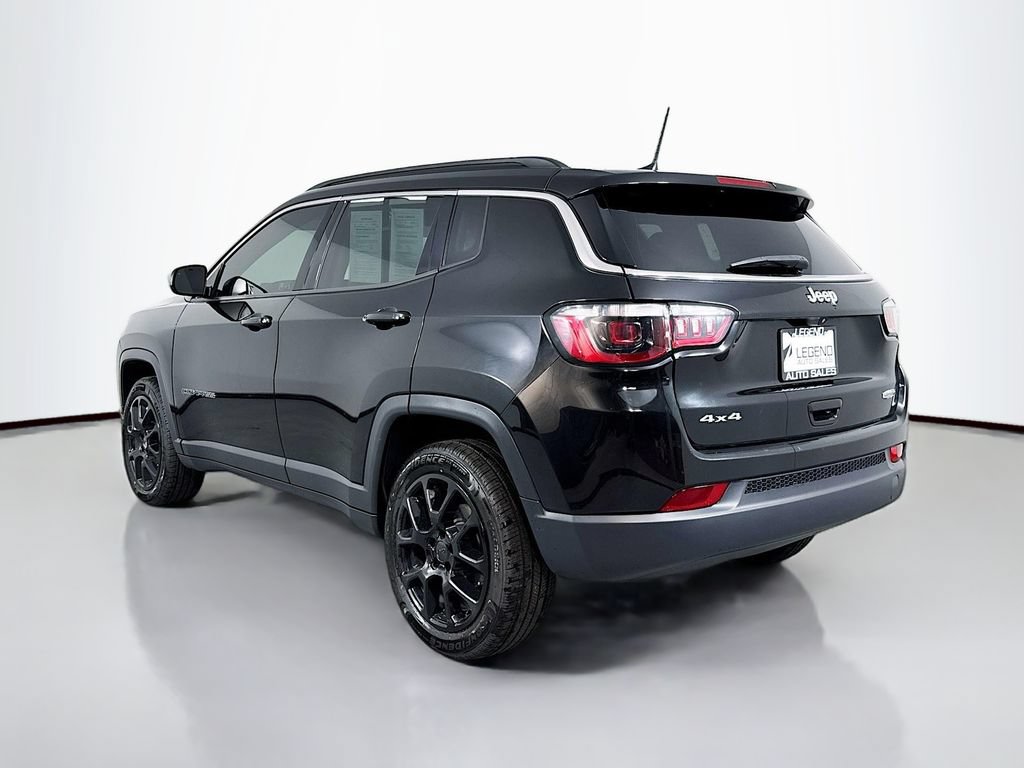 Used 2022 Jeep Compass Latitude AWD/4WD image 7