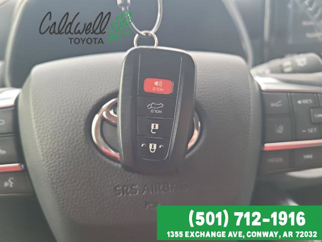 Certified 2021 Toyota Highlander Platinum image 31