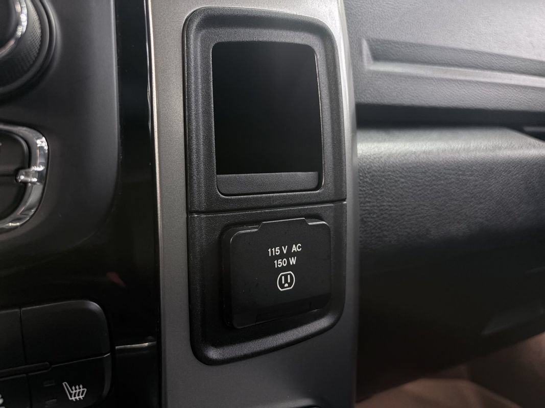 Used 2013 RAM 1500 Sport w/ Sport Premium Group AWD/4WD image 28