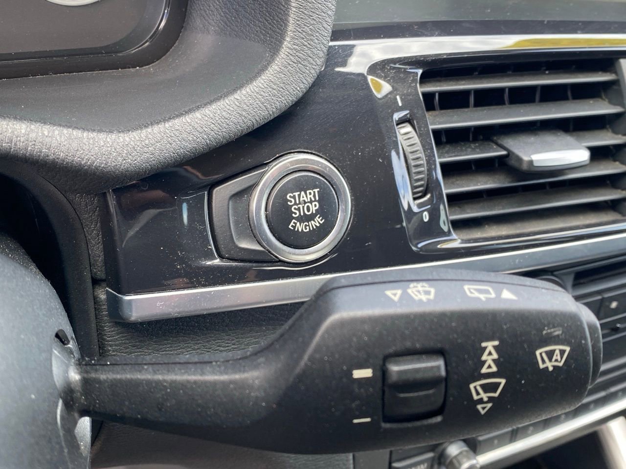 Used 2012 BMW X3 xDrive28i image 15