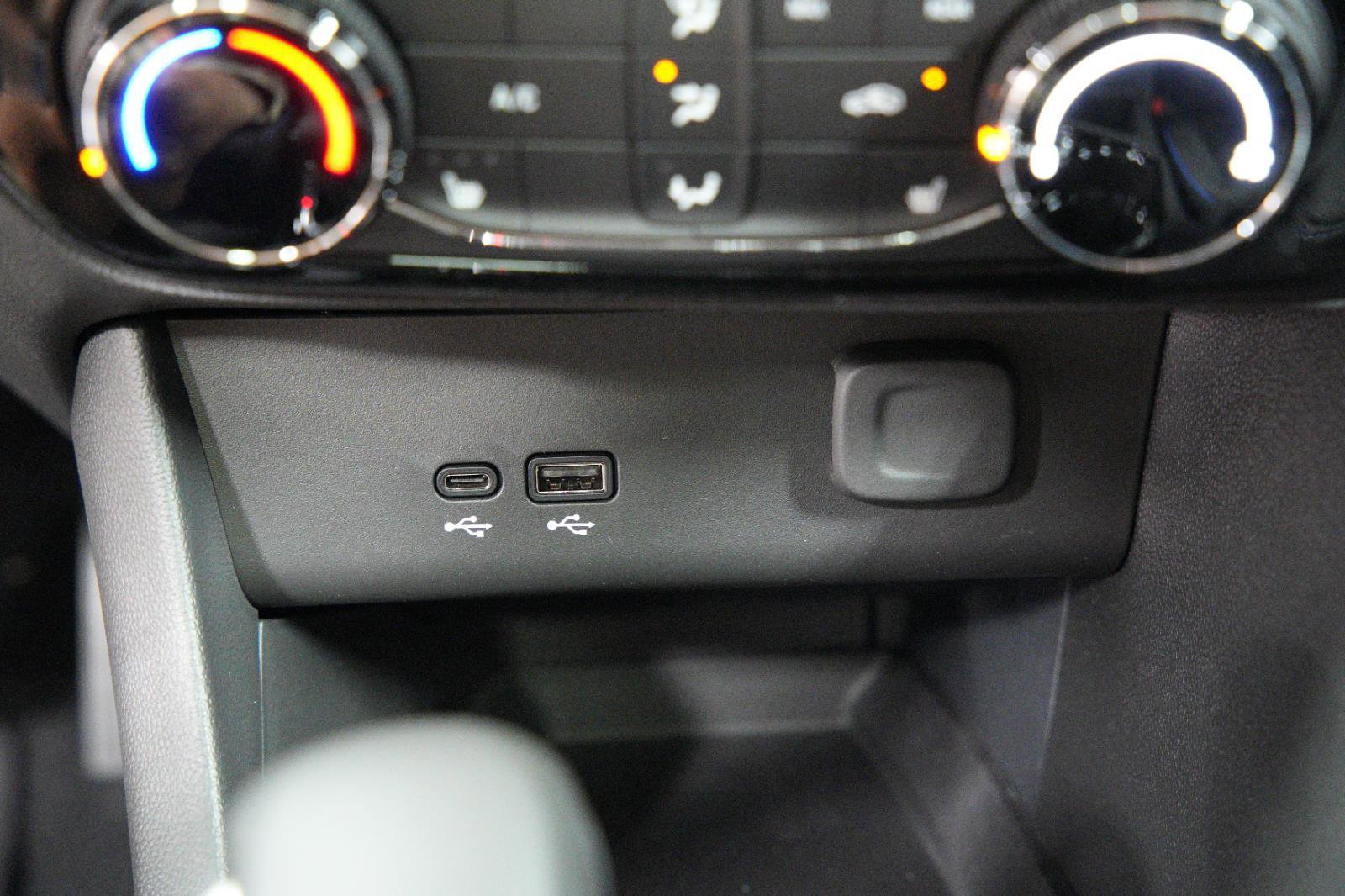 New 2026 Buick Encore GX Sport Touring w/ Comfort Package image 38