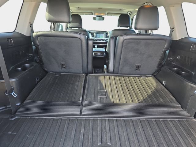 Used 2018 Toyota Highlander Limited w/ Protection Package #3 AWD/4WD image 14