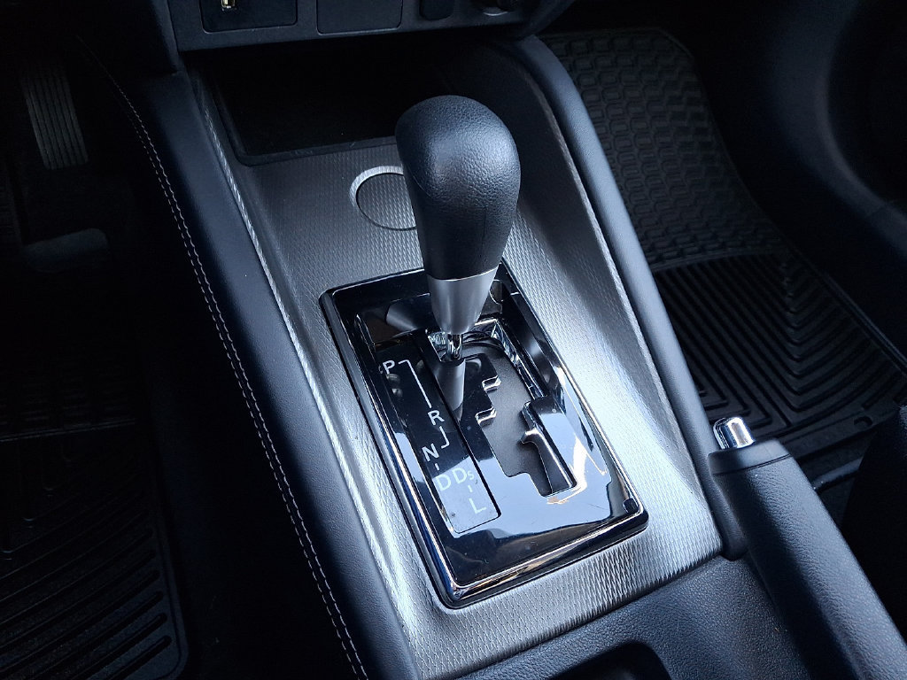 Used 2021 Mitsubishi Outlander Sport ES FWD image 15