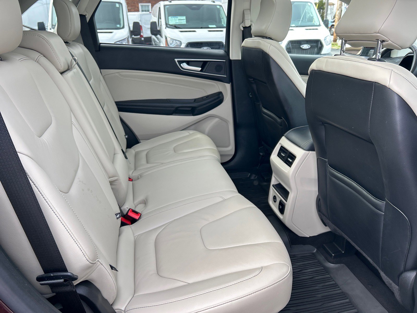 Certified 2022 Ford Edge Titanium AWD/4WD image 21