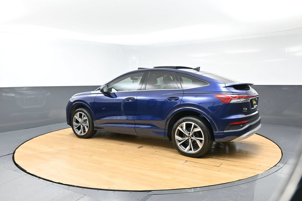 Used 2022 Audi Q4 e-tron Premium Plus AWD/4WD image 5
